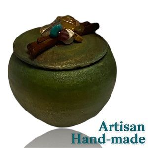 Artisan Signed Handmade Original Mini-Pottery Trinket Box